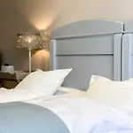 Villa Mandala